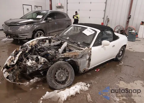 1993 Mazda Mx-5 Miata z USA, uszkodzony, nr VIN JM1NA3510P1422456